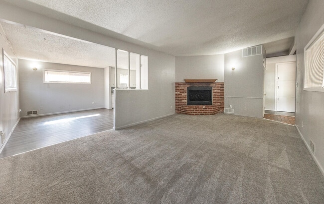 Building Photo - 4409 44th St