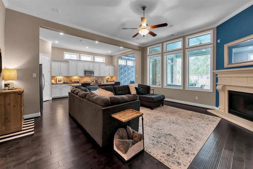 Living Room view to Backyard - 1027 Ginger Glade Ln