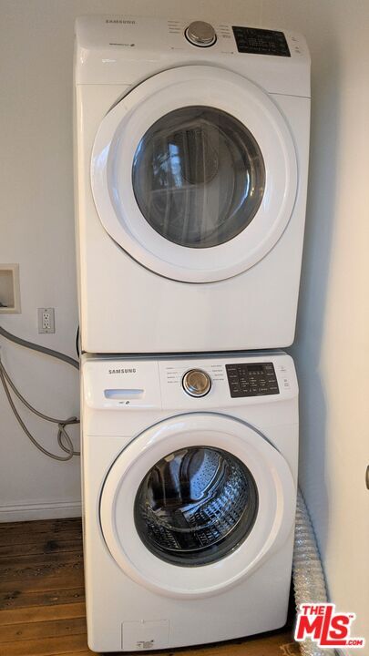 Building Photo - 850 Tularosa Dr