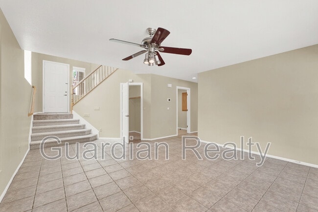 Building Photo - 224 Emerald Vista Way