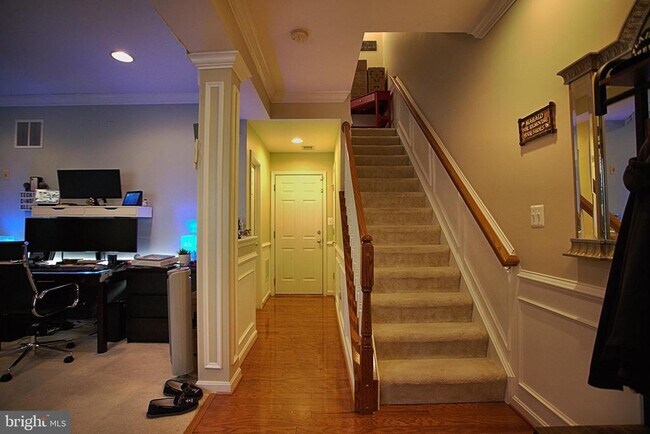 Building Photo - 4852 Cavallo Way