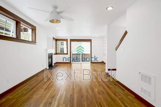 Building Photo - 813 NW 97th St