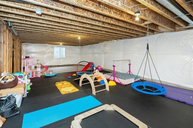 Building Photo - 1225 Cedar St