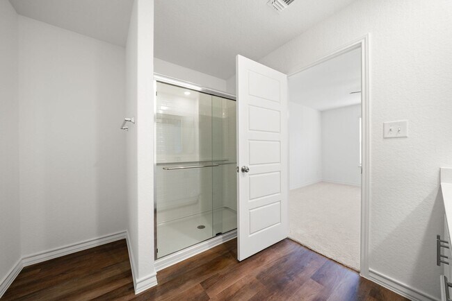 Building Photo - Charming New Rental in the Growing Dove So...