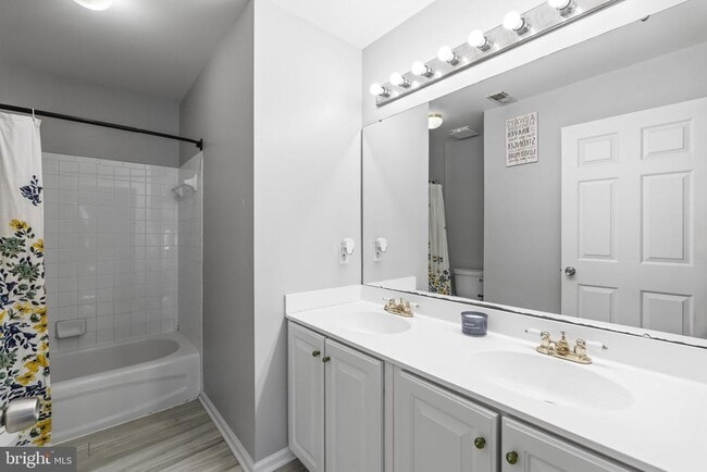 Building Photo - 15590 Canvasback Ct