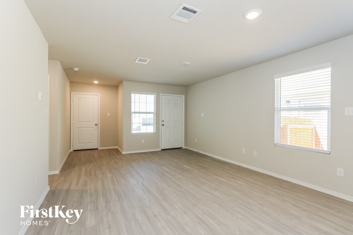 Building Photo - 10719 Prusiner Dr