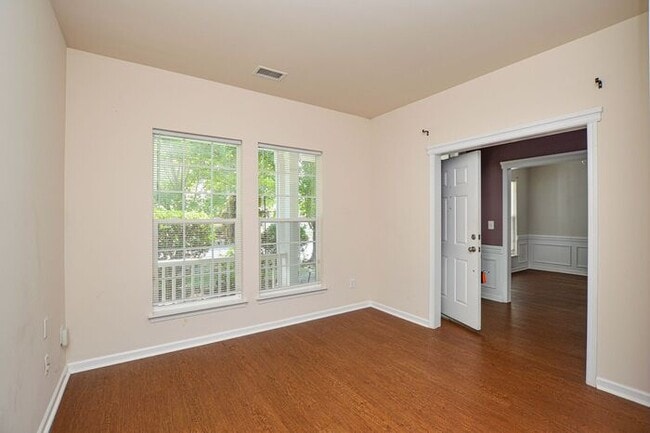 Building Photo - Elegant 4-bedroom Home in Desirable Callonwood Neighborhood in Matthews, NC