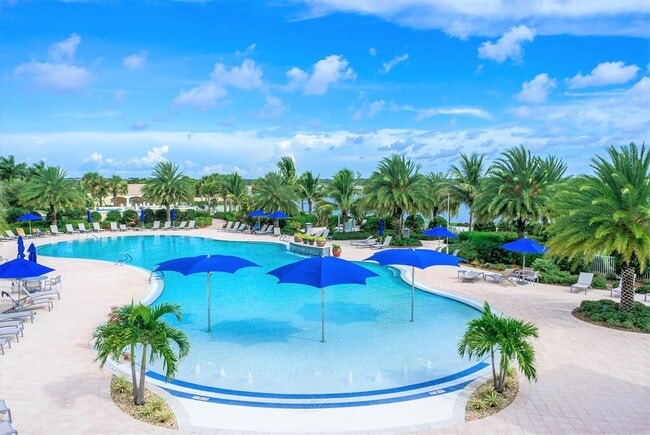 Building Photo - Annual Furnished 2 Bedroom 2 Bathroom with a Flex Room in Island Walk!