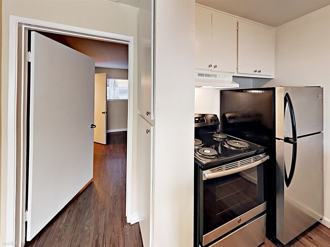 Building Photo - 2407 Adams Ave