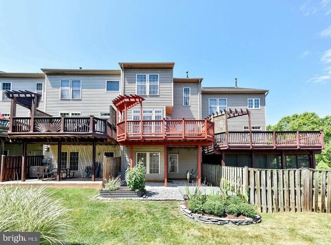 Building Photo - 14422 Fowlers Mill Dr