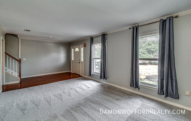 Building Photo - 1435 Roxbury Ct