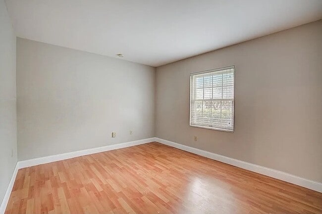 Building Photo - 14856 SW 105th Ct