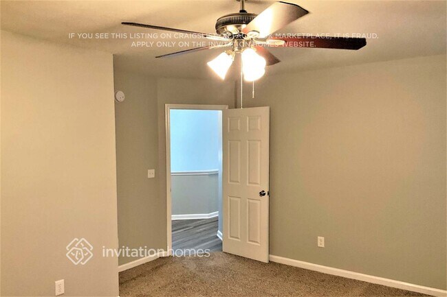 Building Photo - 8000 Chatahoochie Ln