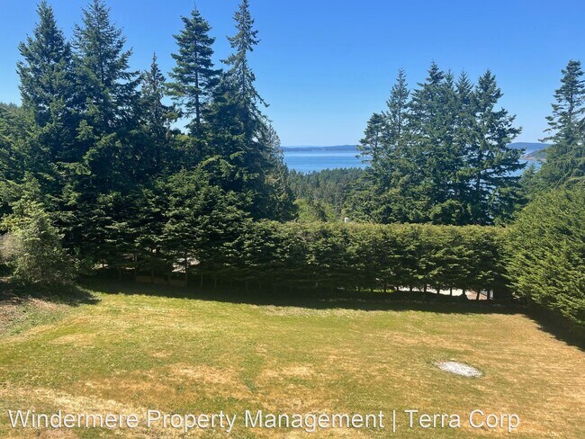 Building Photo - 3 br, 2.5 bath House - 14076 Rosario Road