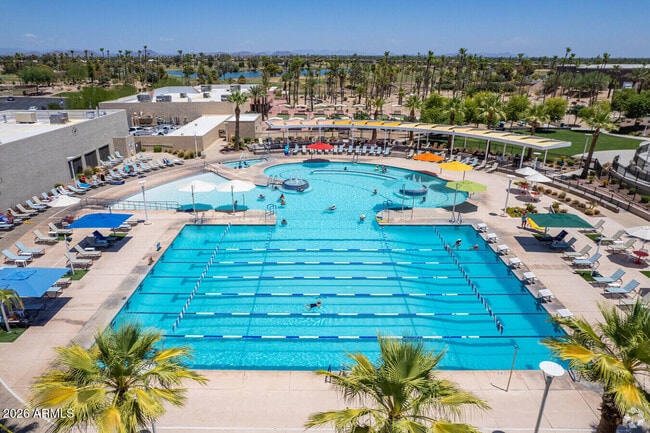 Building Photo - 22408 N Las Vegas Dr