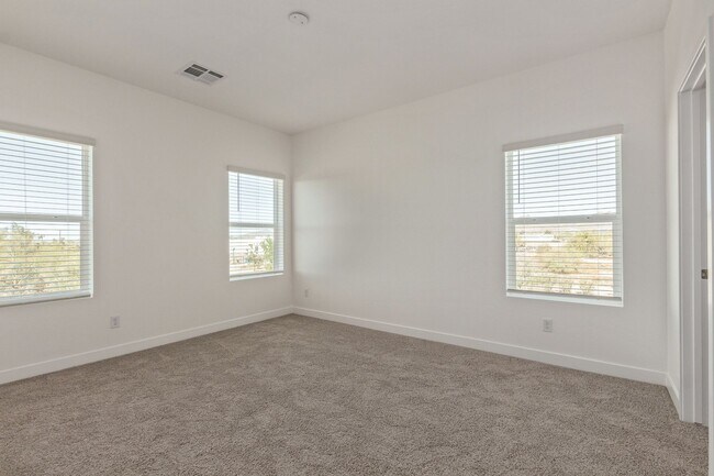 Building Photo - Brand New Home For Rent!