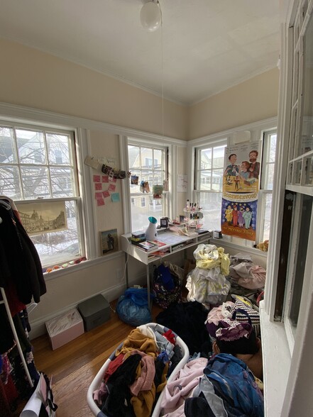 private sunroom of bedroom 1 - 81 Pearson Rd