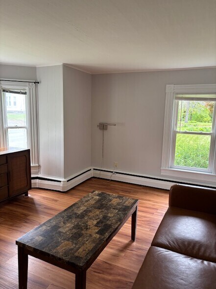 Living Room - 218 Main St