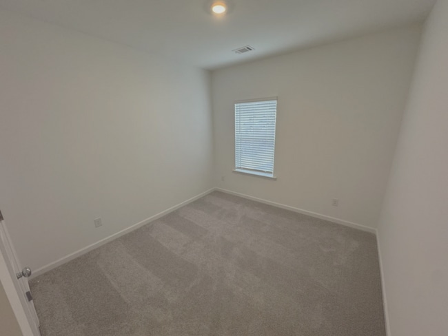 Building Photo - 7 Peeples Dr