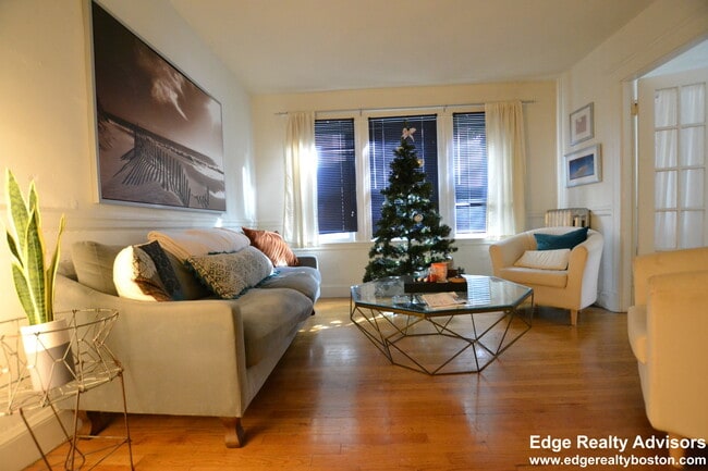 Building Photo - 63 Euston Rd