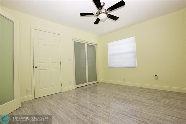 Building Photo - 20844 Vinesta Cir