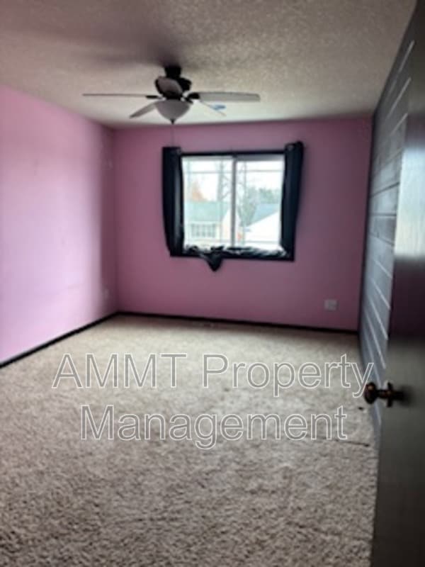 Building Photo - 2114 Probst Ct SW