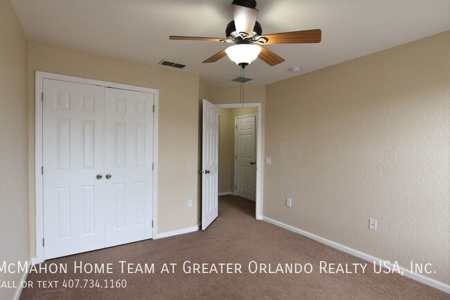 Building Photo - AVALON LAKES 3br 2.5ba townhome, OVER 2000...