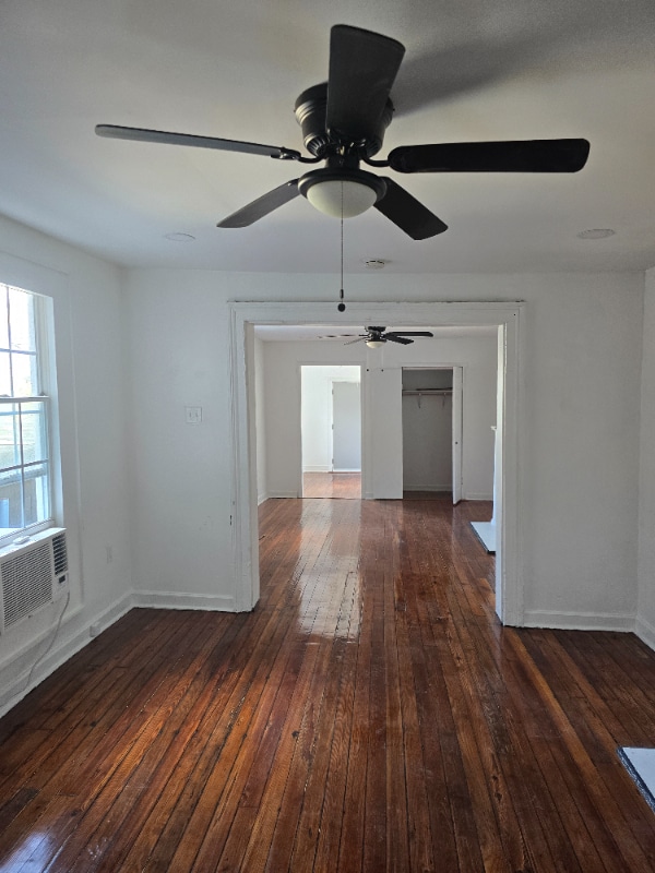 Building Photo - 2706 General Pershing St