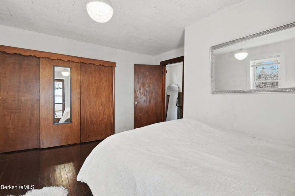 Building Photo - 9 Lincoln St