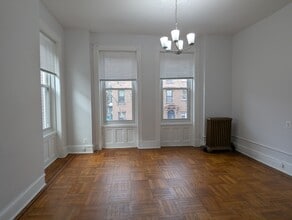 Building Photo - 409 Clinton St