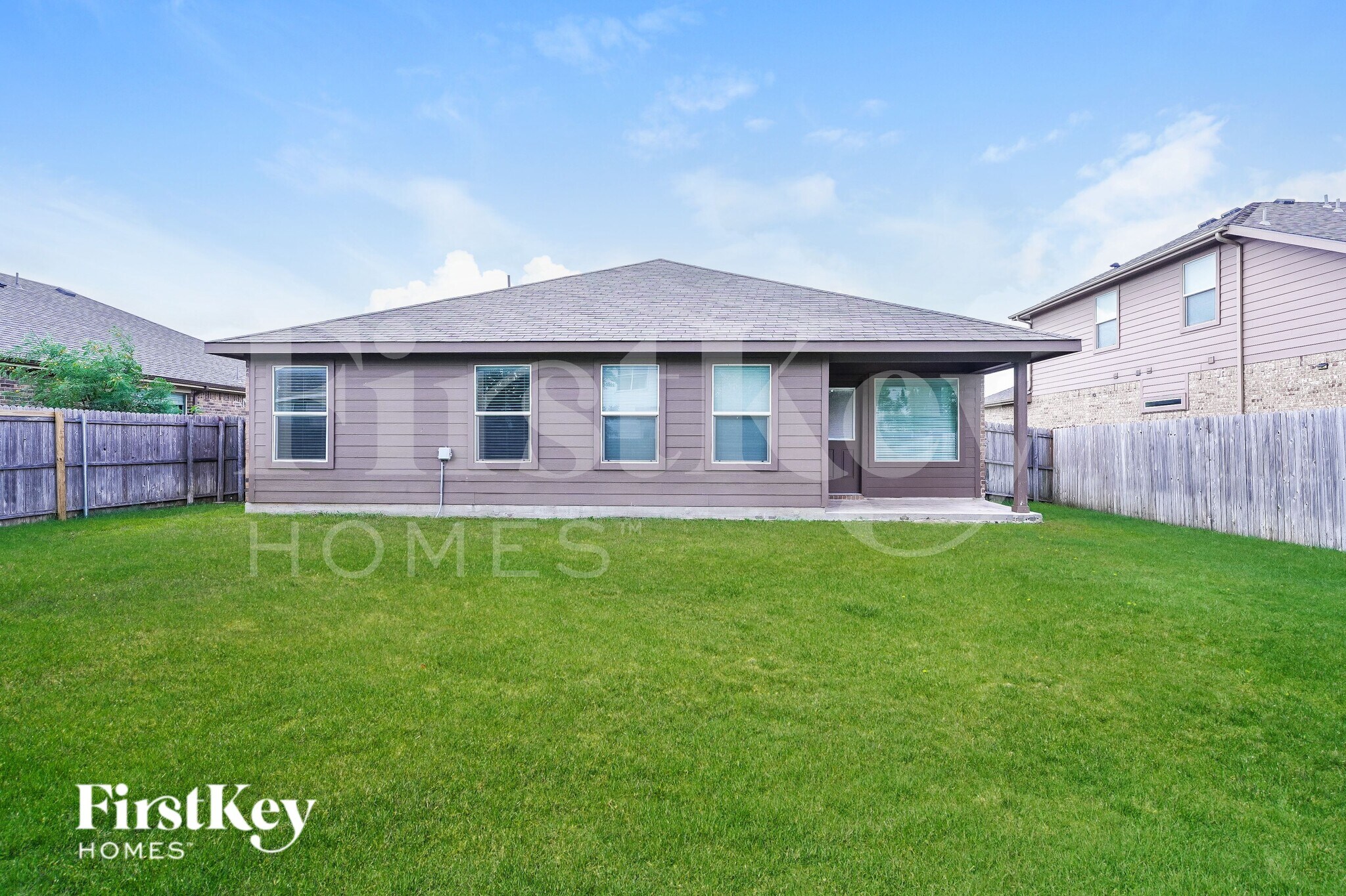 Building Photo - 303 Preakness Ln