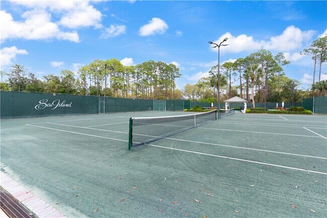 Building Photo - 125 Pine Valley