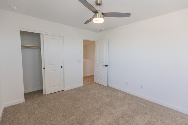 Building Photo - 16976 W Diana Ave