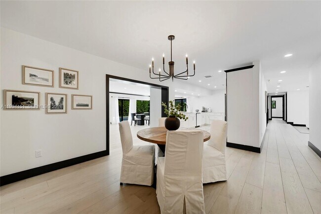 Building Photo - 8341 SW 87th Terrace