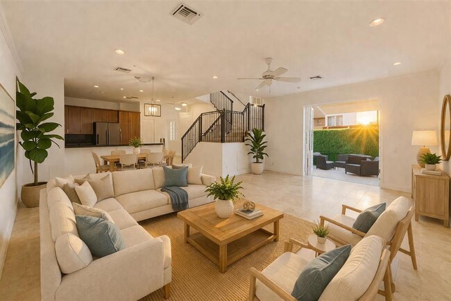 Building Photo - 2515 NE 18th St