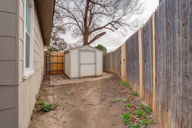 Building Photo - Tech Terrace Pre-lease!!