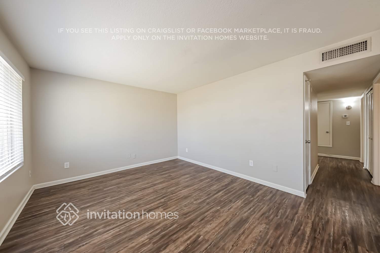 Building Photo - 601 W Oraibi Dr