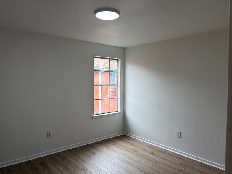 Bedroom 2 - 228 Jewel St