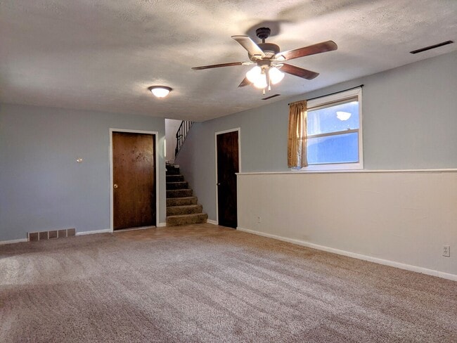 Building Photo - Glenbrook Homes (Irvington)