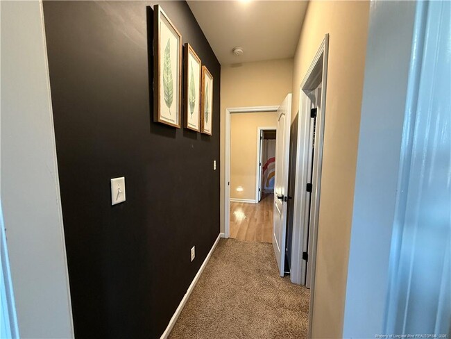 Building Photo - 2040 Stonewash Dr