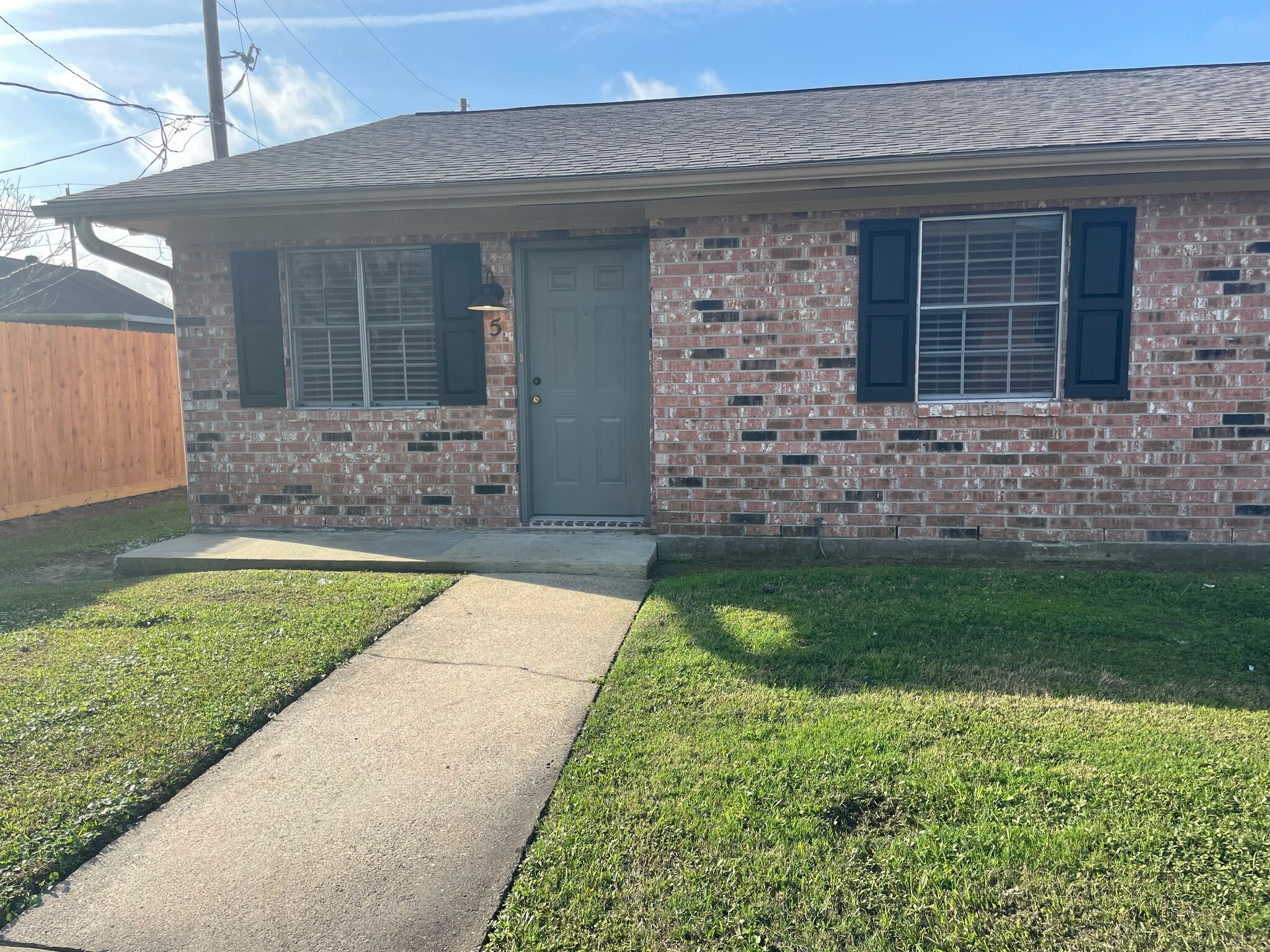 Building Photo - 5454 Folsom Dr