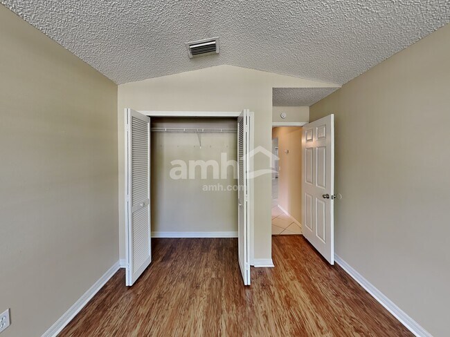 Building Photo - 1821 Rudder Dr