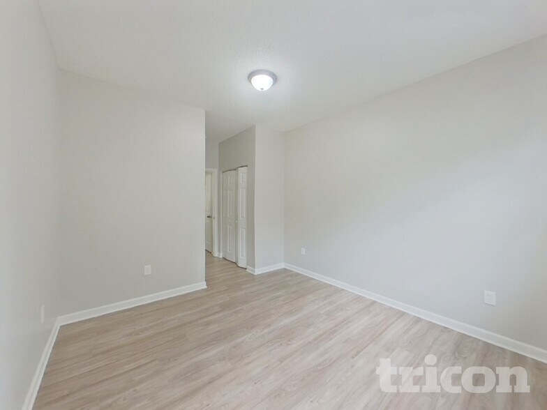 Building Photo - 335 Annabel Dr