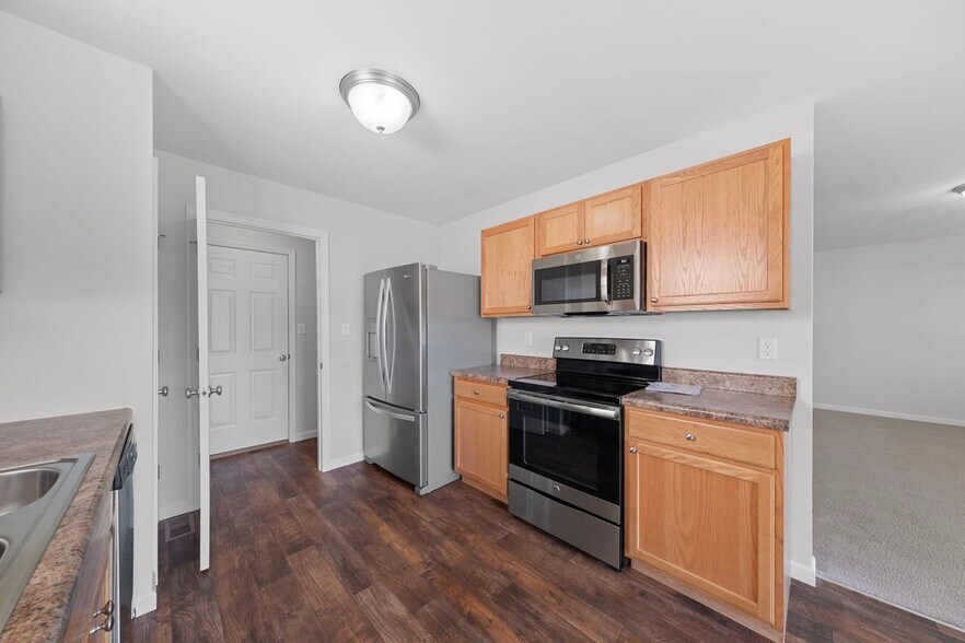 Building Photo - 492 Wabash Pl