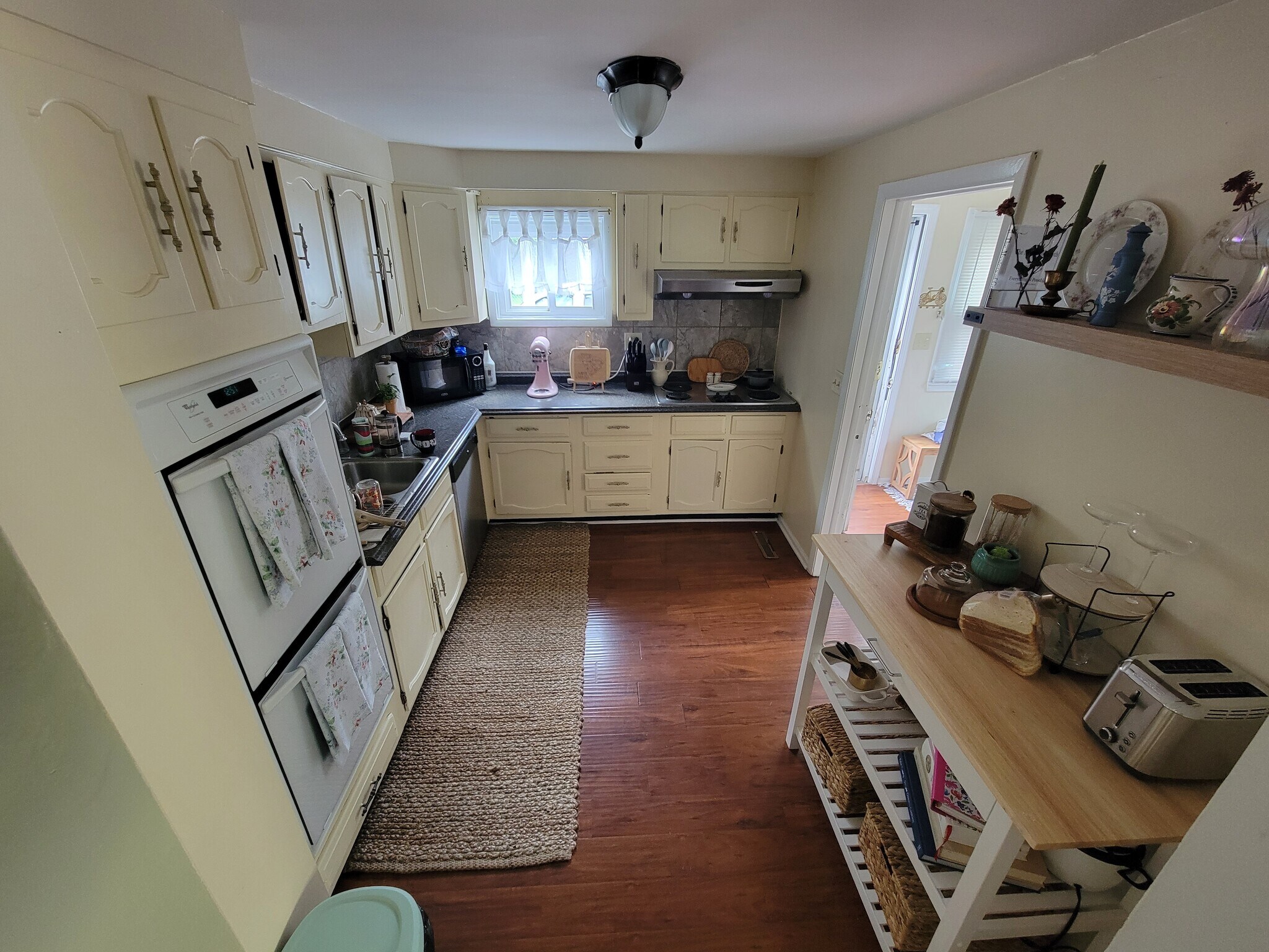 Building Photo - 450 Linden Ave