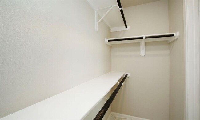 Building Photo - 12907 Andromeda Ct