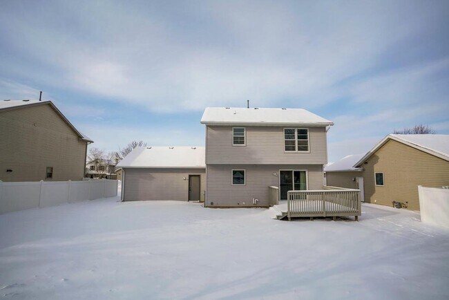 Building Photo - 3601 Basalt Ln