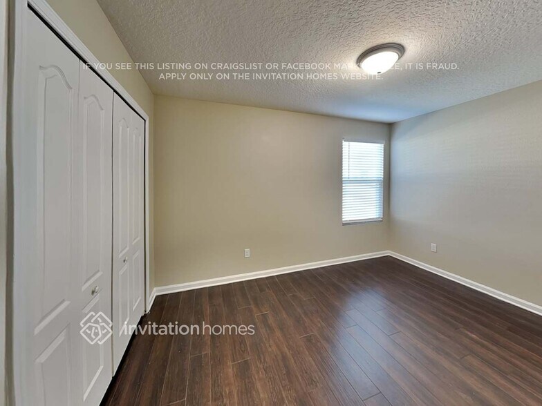 Building Photo - 577 Drysdale Dr