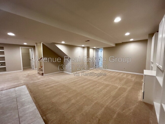 Building Photo - 16410 Woodlodge Ct