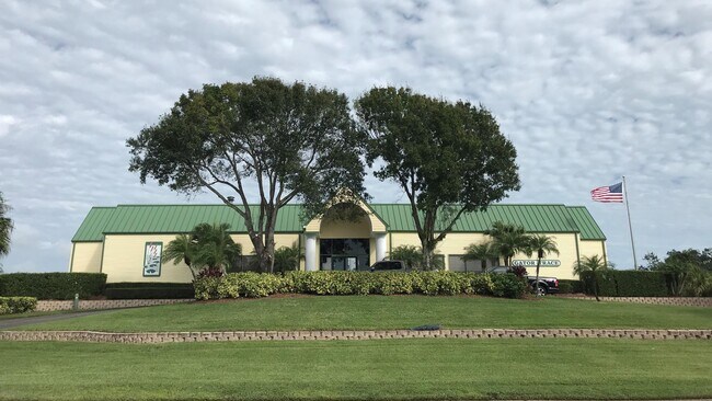 Building Photo - 4235 Gator Trace Ave